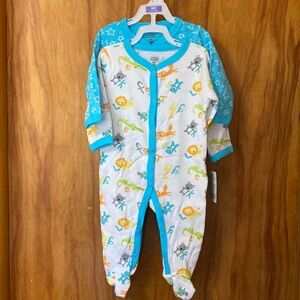 Luvable Friends 2 Sleep n Play Onesies 3-6 months NWT